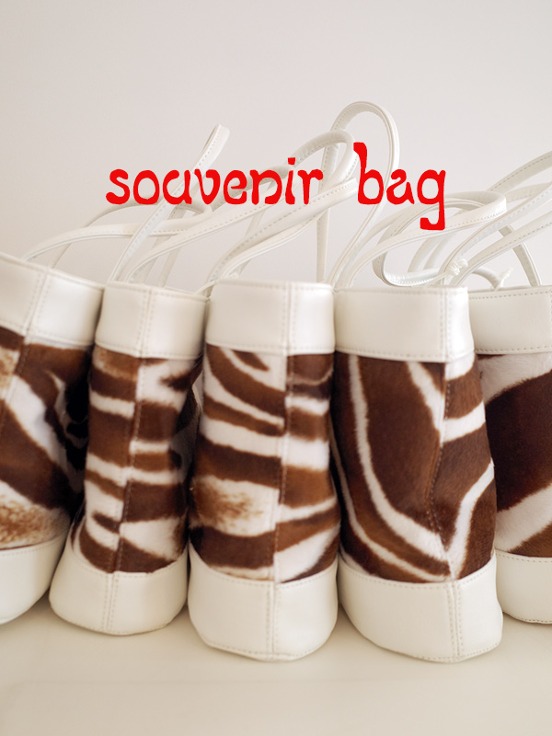B-grade Souvenir bag / brown